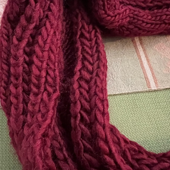 Infinity Scarf Crochet Pattern - Picture 2 of 2